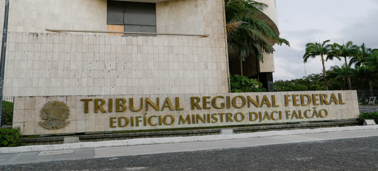 Concursos no TRF5: Mais de 200 Vagas Preenchidas em 2023 e 2024 Concursos no TRF5: Mais de 200 Vagas Preenchidas em 2023 e 2024