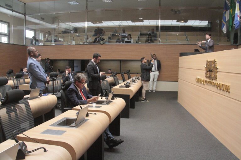 Debate na Câmara do Recife Foca em Urbanização e Educação