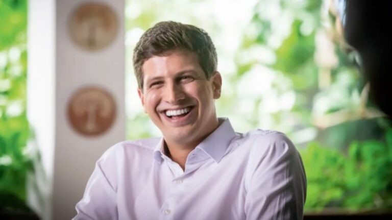João Campos lidera com 50% e venceria Raquel Lyra no 1º turno, segundo Datafolha João Campos lidera com 50% e venceria Raquel Lyra no 1º turno, segundo Datafolha