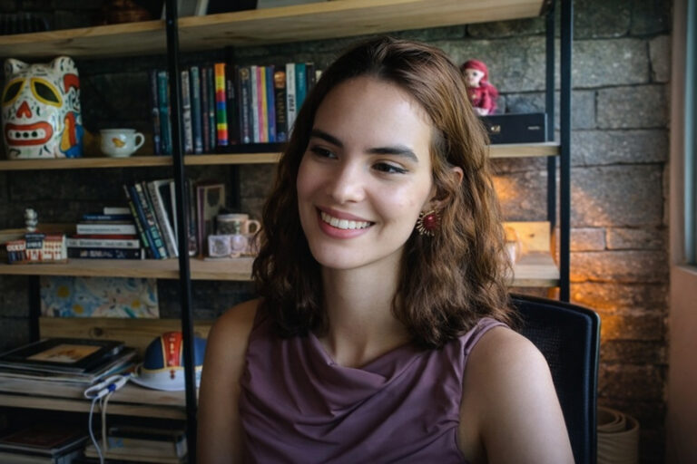 Transformação pela Tecnologia: A Inspiradora História de Beatriz em Recife Transformação pela Tecnologia: A Inspiradora História de Beatriz em Recife
