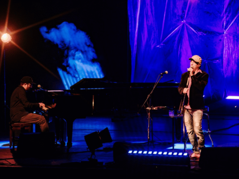 Zeca Baleiro Apresenta Show Inédito ‘Piano’ em Recife ao Lado de Adriano Magoo Zeca Baleiro Apresenta Show Inédito 'Piano' em Recife ao Lado de Adriano Magoo