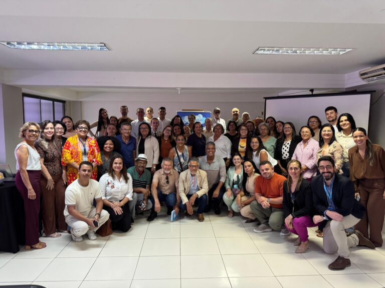 Governo de Pernambuco Promove Seminário de Inclusão Digital para Idosos em Recife
