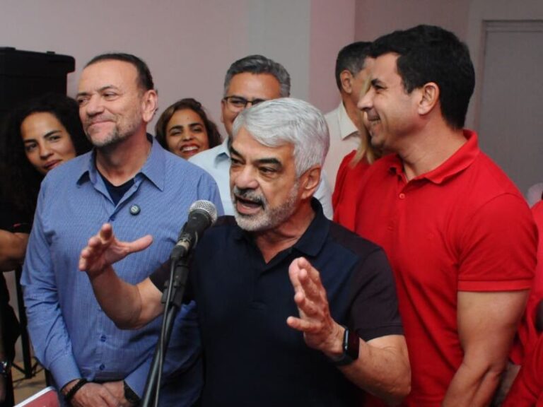 Humberto Costa Adota Otimismo e Desafia Adversários nas Eleições de Pernambuco Humberto Costa Adota Otimismo e Desafia Adversários nas Eleições de Pernambuco
