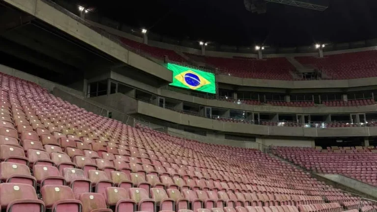 Arena Pernambuco: Sinais de Abandono Preocupam a Sede da Copa do Mundo Feminina Arena Pernambuco: Sinais de Abandono Preocupam a Sede da Copa do Mundo Feminina