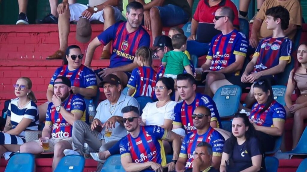 Ingressos Surpreendentes para Jogo do Paraná Clube: Toledo Anuncia Promoção Imperdível