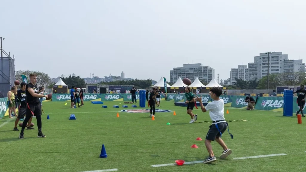 NFL amplia presença no Paraná com parceria para expandir flag football nas escolas
