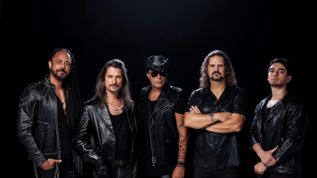 Angra celebra 30 anos de “Holy Land” com show especial em Curitiba
