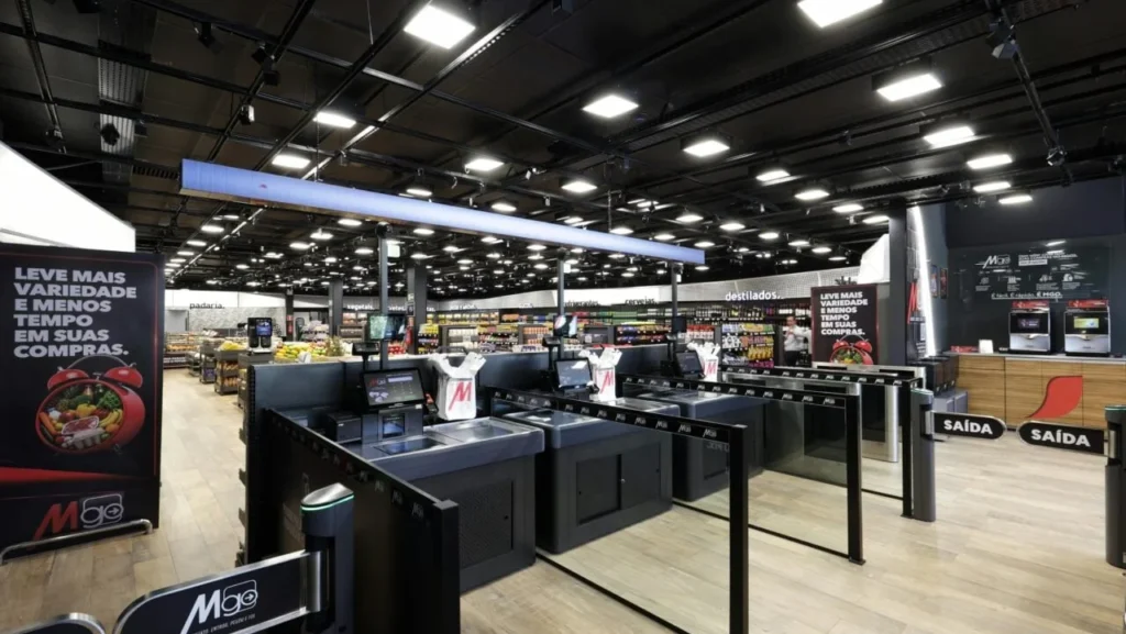 Maior supermercado autônomo da América Latina chega a Curitiba com tecnologia inovadora Maior supermercado autônomo da América Latina chega a Curitiba com tecnologia inovadora