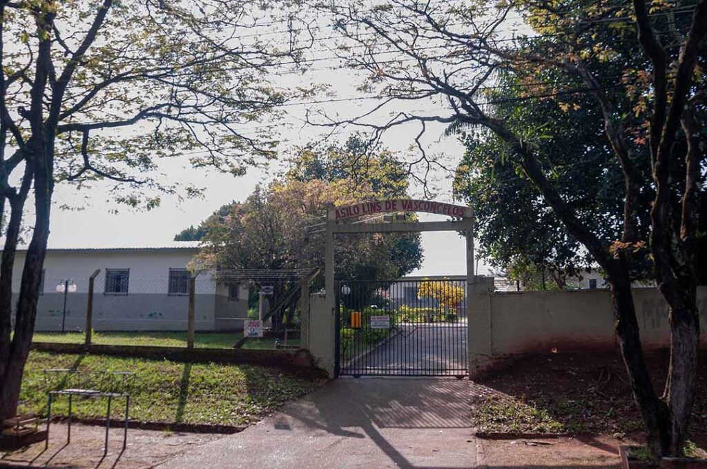 39 Entidades Sociais do Paraná Recebem R$ 5 Mil no Programa Nota Paraná 39 Entidades Sociais do Paraná Recebem R$ 5 Mil no Programa Nota Paraná