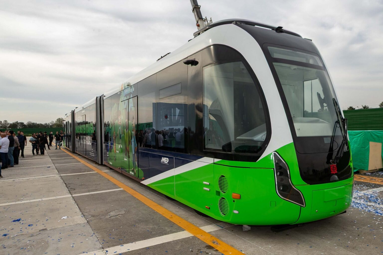 Bonde Urbano Digital Inicia Operação Completa em Curitiba: Descubra Como Funciona