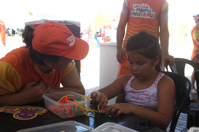 Jogos e Educação Ambiental: Atividades Interativas no Verão Maior Paraná Jogos e Educação Ambiental: Atividades Interativas no Verão Maior Paraná