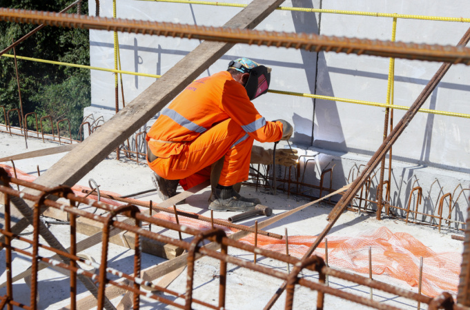 Paraná Disponibiliza 17,9 Mil Vagas de Emprego nas Agências do Trabalhador Paraná Disponibiliza 17,9 Mil Vagas de Emprego nas Agências do Trabalhador