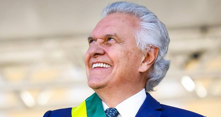 Caiado Propõe Fim da ‘Taxa do Agro’ em Goiás: Um Alívio Necessário para o Setor Caiado Propõe Fim da 'Taxa do Agro' em Goiás: Um Alívio Necessário para o Setor