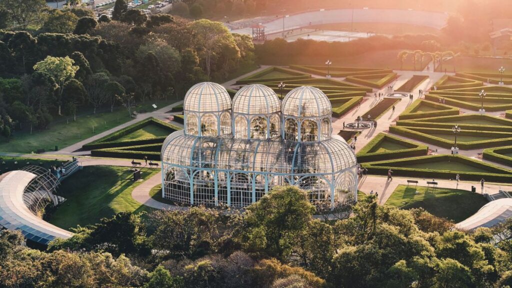 Descubra os Principais Pontos Turísticos de Curitiba e Suas Atrações Inesquecíveis Descubra os Principais Pontos Turísticos de Curitiba e Suas Atrações Inesquecíveis