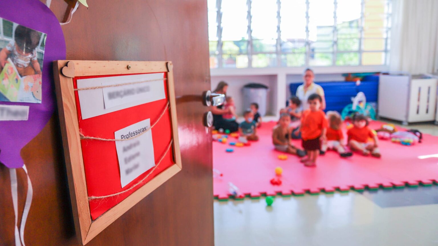Fila por Vagas em Creches em Curitiba Mantém Números Preocupantes Apesar do Vale Creche Fila por Vagas em Creches em Curitiba Mantém Números Preocupantes Apesar do Vale Creche