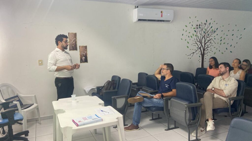 Caraguatatuba Capacita Profissionais para Implantação de Contraceptivos na Saúde Municipal Caraguatatuba Capacita Profissionais para Implantação de Contraceptivos na Saúde Municipal
