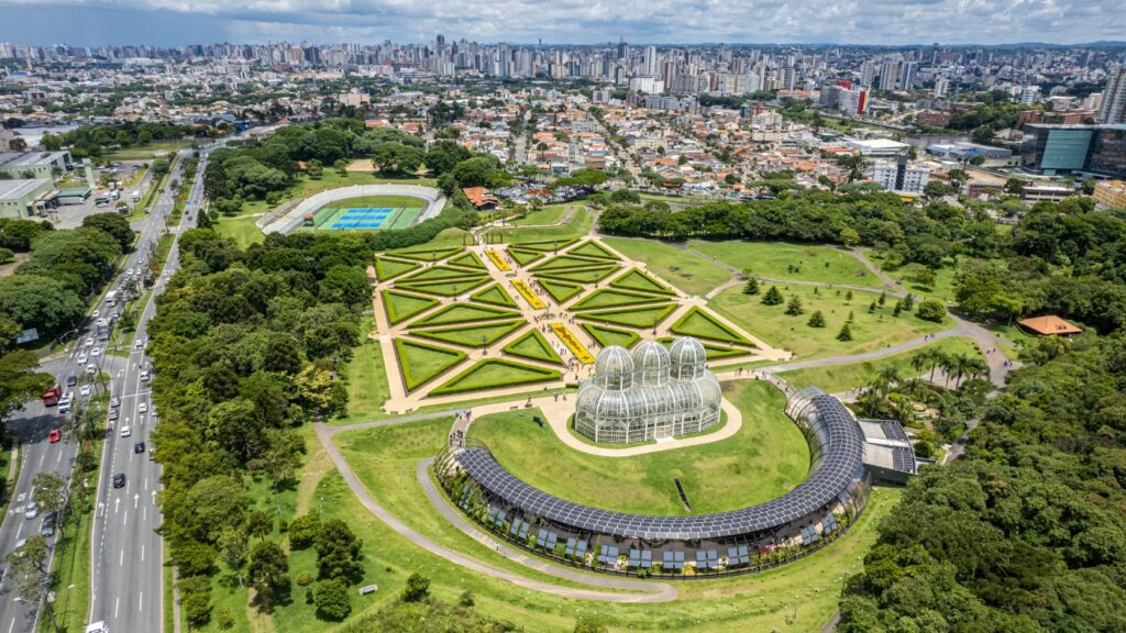 Curitiba Celebra o Dia das Cidades Inteligentes pela Primeira Vez Curitiba Celebra o Dia das Cidades Inteligentes pela Primeira Vez