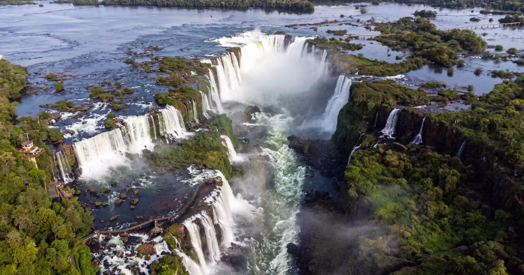 Os Destaques do Prêmio O Melhor do Turismo Brasileiro: Conheça os Top 3 em 25 Categorias Os Destaques do Prêmio O Melhor do Turismo Brasileiro: Conheça os Top 3 em 25 Categorias