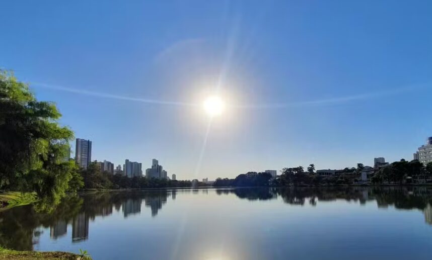 Feriadão de Tiradentes no Paraná: Calor e Céu Limpo Prometem Dias Agradáveis Feriadão de Tiradentes no Paraná: Calor e Céu Limpo Prometem Dias Agradáveis