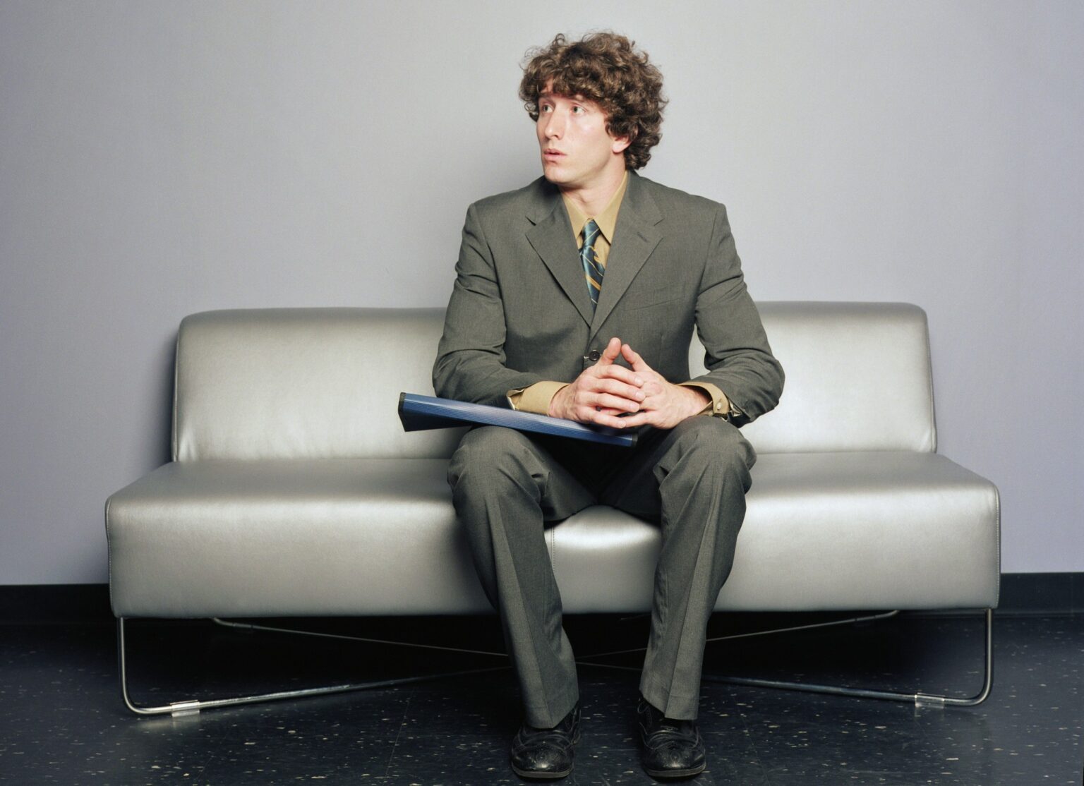 Oportunidades de Trabalho em Abril: Confira Vagas na Ford, Ambev, Raia e Drogasil e Mais Oportunidades de Trabalho em Abril: Confira Vagas na Ford, Ambev, Raia e Drogasil e Mais