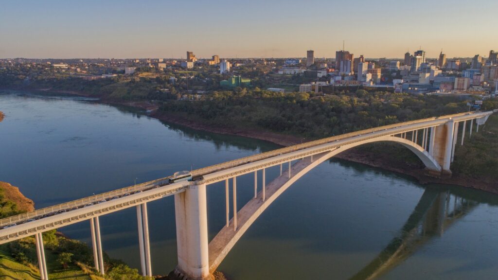 Visit Iguassu: O Destino Ideal para Turismo e Eventos em Foz do Iguaçu Visit Iguassu: O Destino Ideal para Turismo e Eventos em Foz do Iguaçu