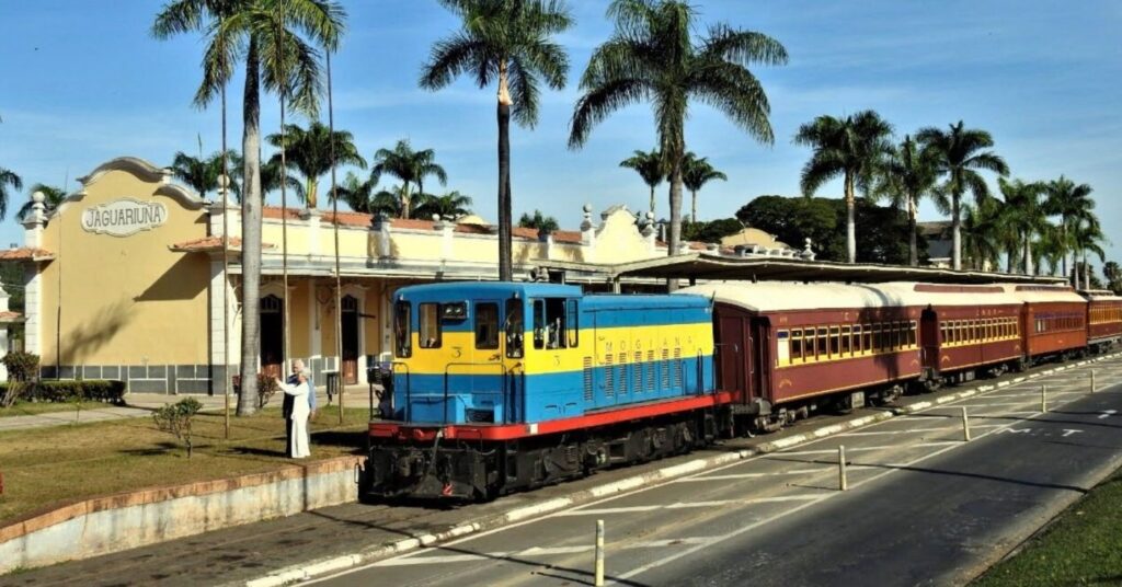 Descubra os 20 Melhores Passeios de Trem no Brasil para uma Experiência Única