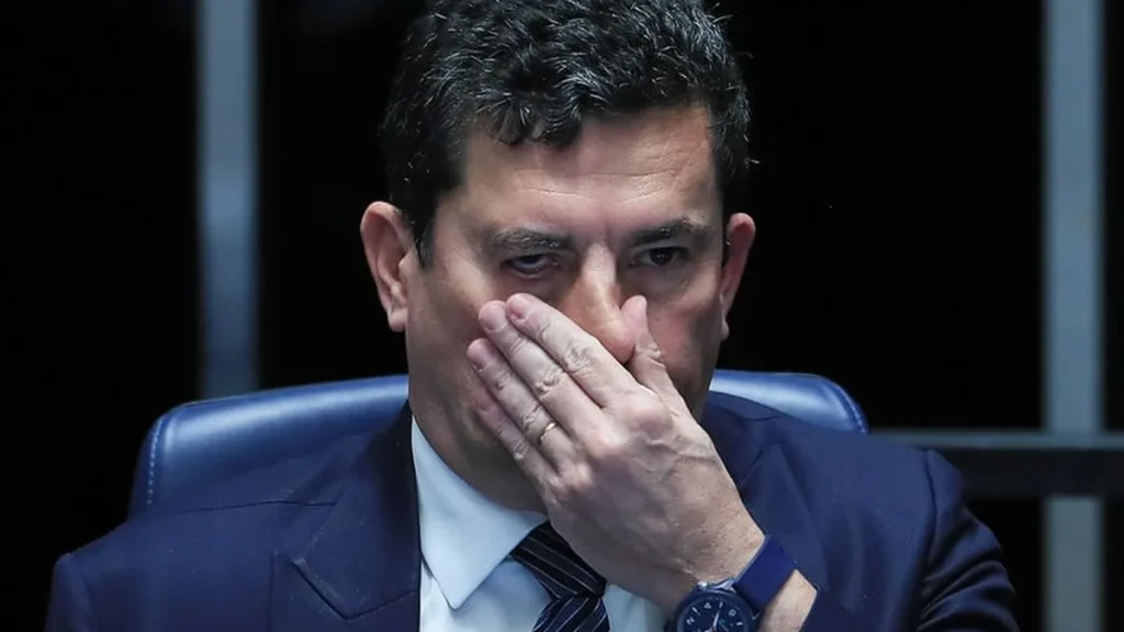 Moro lidera no Paraná e empata tecnicamente com Sandro Alex no segundo turno, revela pesquisa