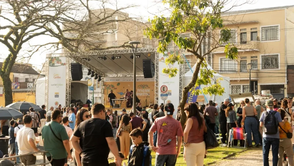 Festival de Inverno do Centro Histórico de Curitiba 2026: Programação Gratuita e Imperdível