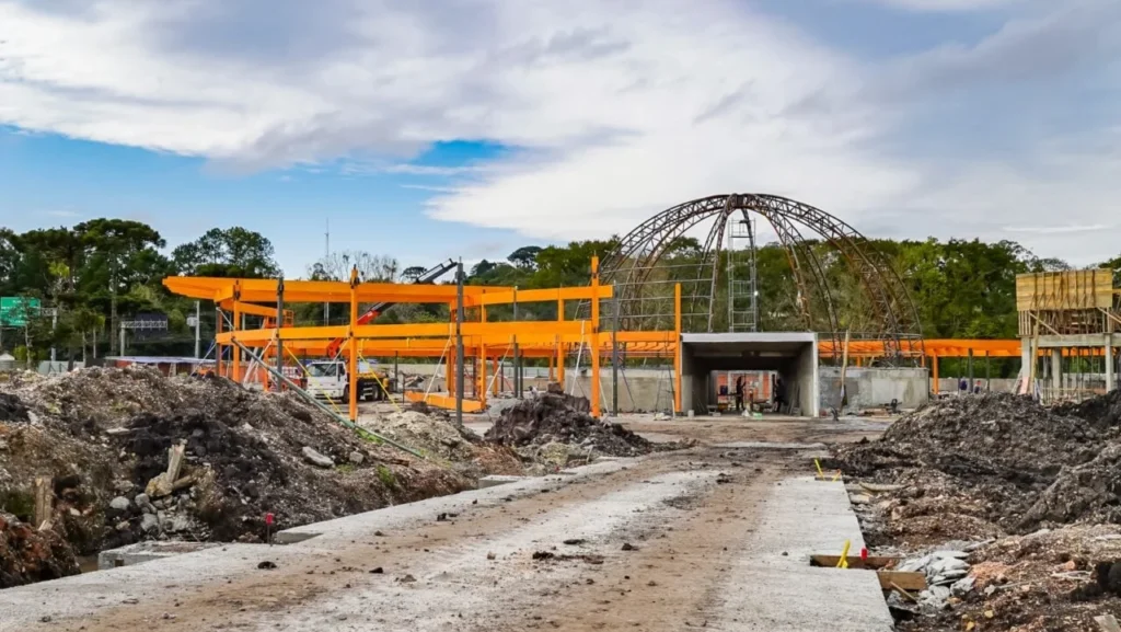 Planetário da Grande Curitiba recebe tecnologia alemã para revolucionar ensino de astronomia