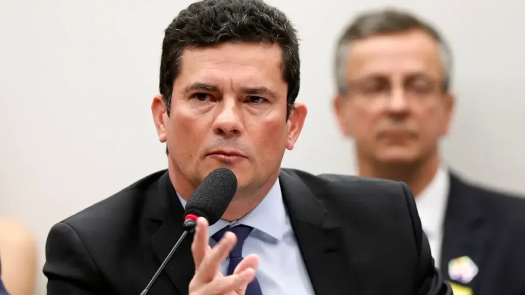 Moro propõe nomear presídio no Paraná como “El Salvador” e destaca modelo de Bukele