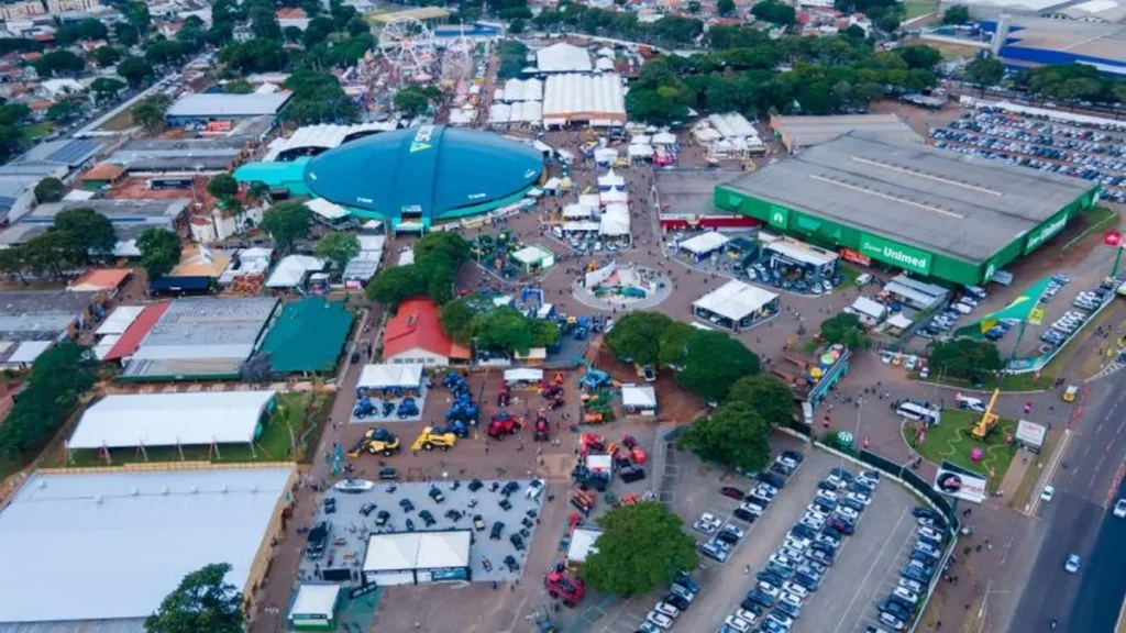Festival Pé Vermelho: o maior evento country do Paraná com diversidade para todos os públicos