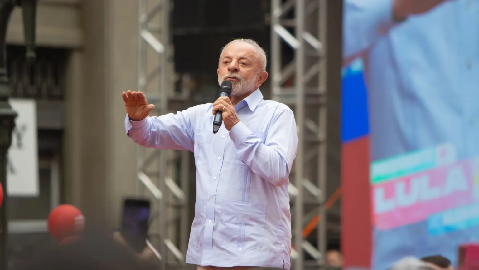 Lula Avança 6 Pontos no Paraná, Revela Pesquisa AtlasIntel
