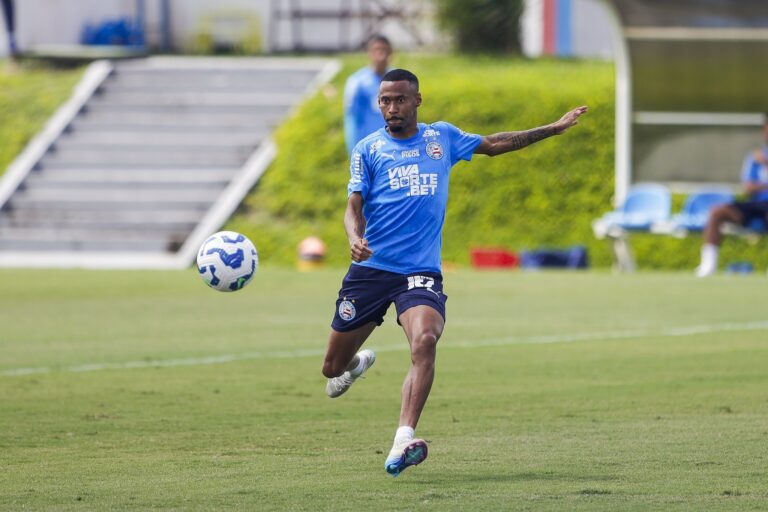 Bahia Enfrenta Desfalque Importante: Ademir Acumula Cartões Amarelos e Não Joga Contra o Bragantino Imagem do artigo