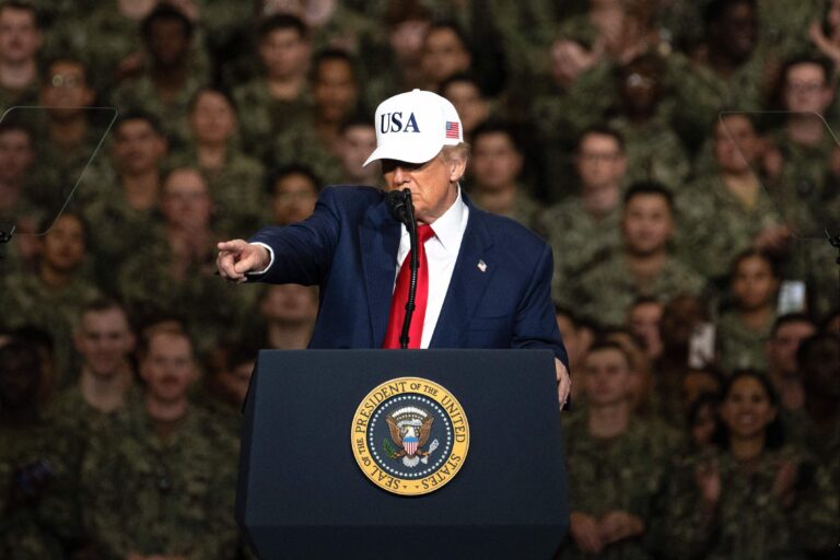 Retórica Bélica de Trump Aumenta Ambições de Rússia e China e Tensiona Relações Internacionais