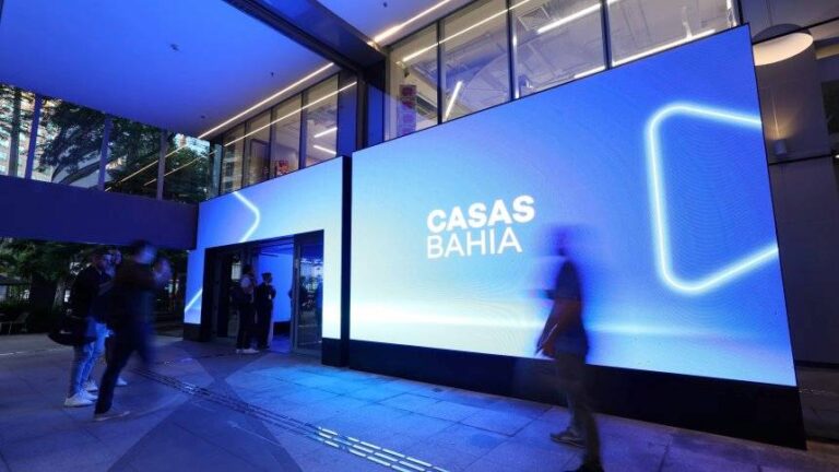 A Revolução da Casas Bahia em 2025: Crescimento Recorde e Reestruturação Bilionária