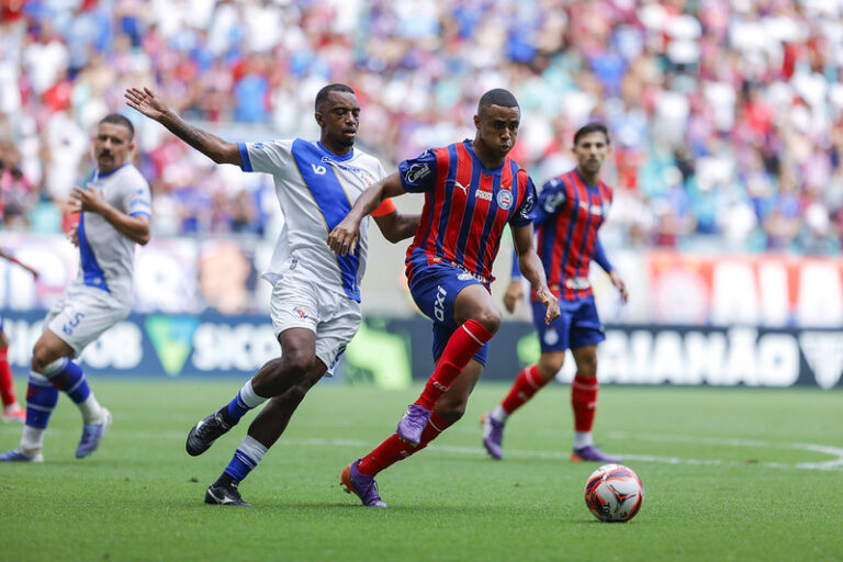 Bahia Goleia o Galícia e Segue Invicto no Baianão
