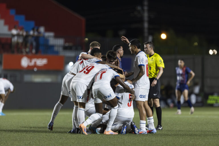 Bahia x Galícia: Como Assistir e Detalhes do Clássico das Cores Bahia x Galícia: Como Assistir e Detalhes do Clássico das Cores