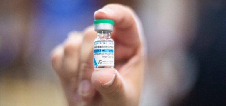 Ministério da Saúde Envia Doses de Fomepizol à Bahia Após Aumento de Intoxicações por Metanol