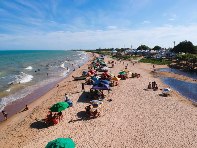 Música e Alegria: Final de Semana Imperdível nas Praias de Marobá e Neves Música e Alegria: Final de Semana Imperdível nas Praias de Marobá e Neves