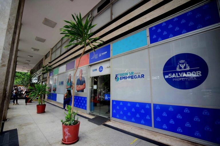 Salvador Registra Notável Crescimento de Empregos em Novembro de 2025 Salvador Registra Notável Crescimento de Empregos em Novembro de 2025