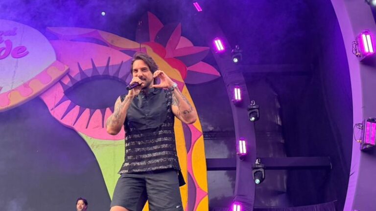 Anitta e Banda Eva Elevam a Energia no Carnaval na Cidade 2024