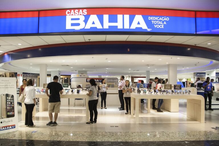 Casas Bahia Amplia Experiência ao Vivo com Taça do Paulistão nas Megalojas