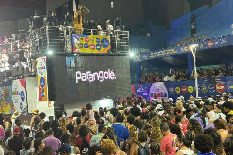 Parangolé e Foliões Agitam o Furdunço em Salvador neste Sábado Parangolé e Foliões Agitam o Furdunço em Salvador neste Sábado