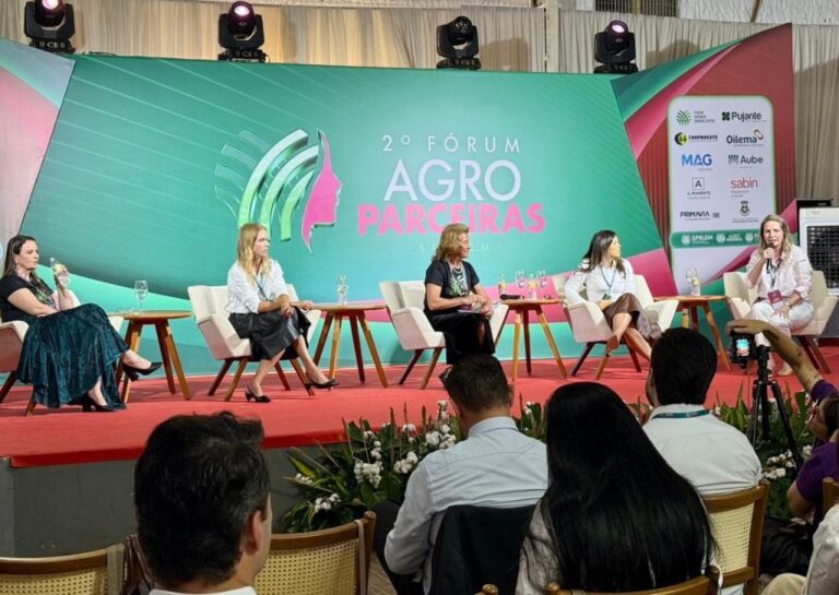 A Relevância da Abapa no II Fórum das Mulheres Agroparceiras A Relevância da Abapa no II Fórum das Mulheres Agroparceiras