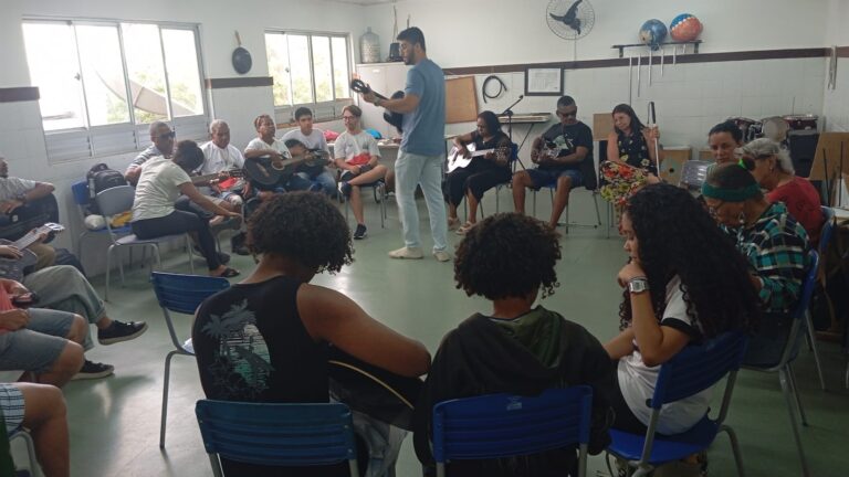 Centro Juvenil da Bahia Lança 1.200 Vagas em Oficinas Gratuitas para Estudantes