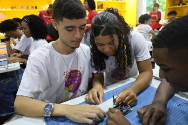 Formação Potencializa o Uso de Laboratórios Escolares na Bahia Formação Potencializa o Uso de Laboratórios Escolares na Bahia