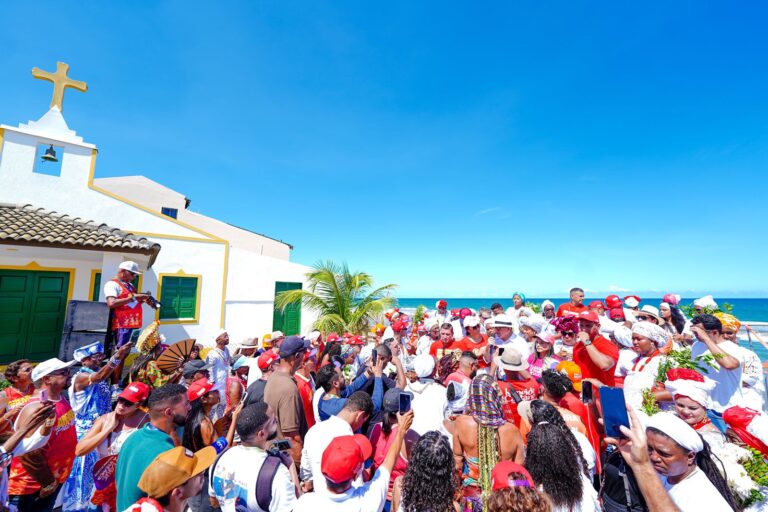 Lavagem de Arembepe: Encontro de Jerônimo e ACM Neto Reflete Disputa Política na Bahia