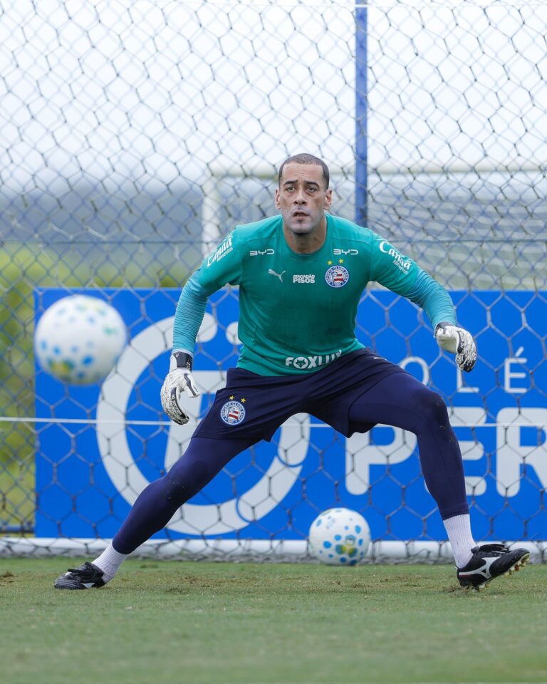 Léo Vieira se Junta ao Bahia e Willian José Passa por Transição Física Léo Vieira se Junta ao Bahia e Willian José Passa por Transição Física
