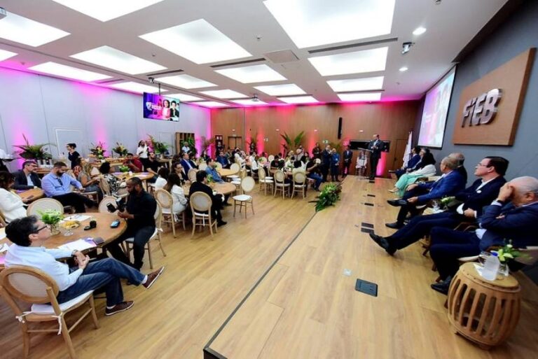 Movimento Bahia pela Educação Retoma Atividades com Formação para Professores e Encontros de Gestore
