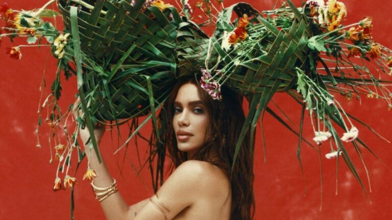 Anitta Explora Espiritualidade e Empoderamento em "EQUILIBRIVM"